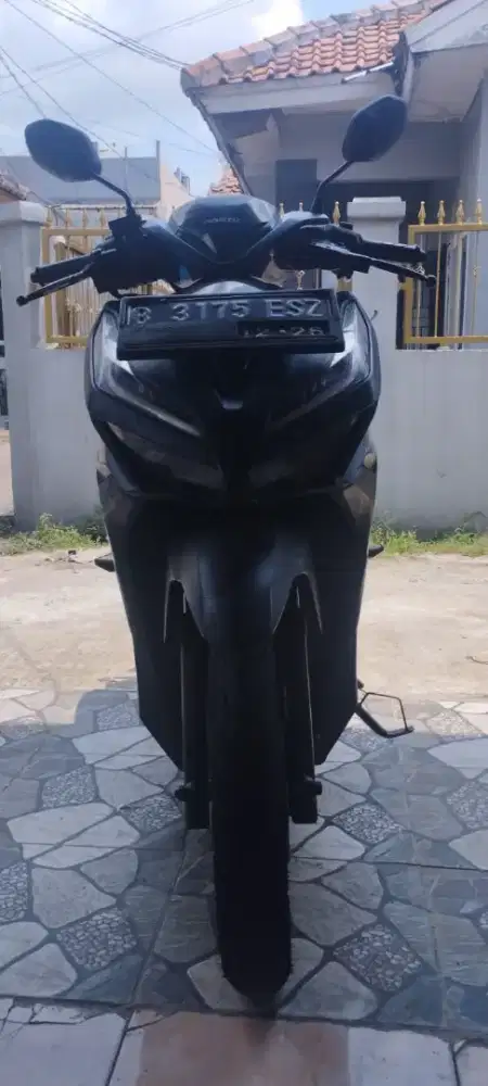 Dijual cepat  honda vario 125 ABS ISS tahun 2021