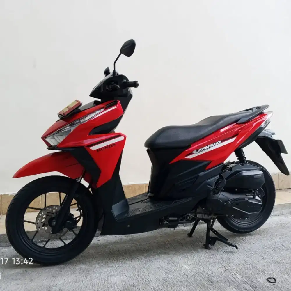 HONDA VARIO 125 CBS ISS TAHUN 2017 CASH KREDIT MURAH DP MULAI 2.500