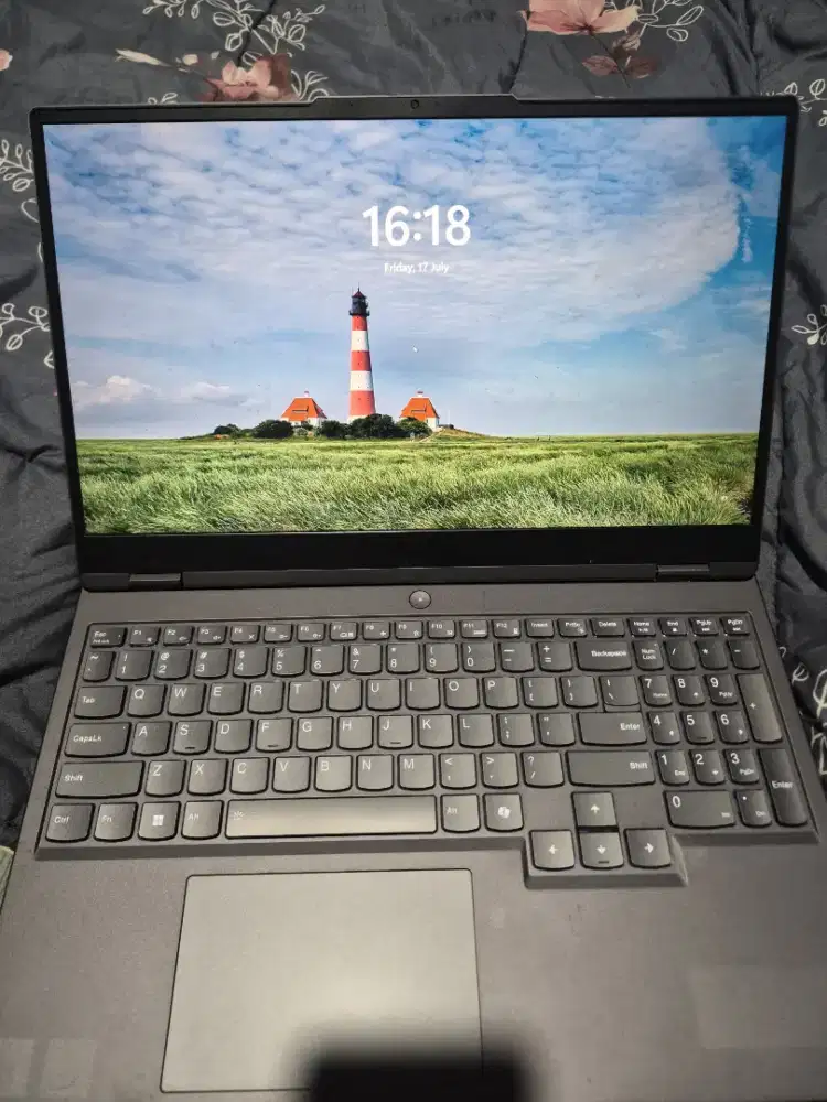 Lenovo Legion 5 15IAH7 - Laptop Gaming & Kerja (RAM 40GB / SSD 1TB)
