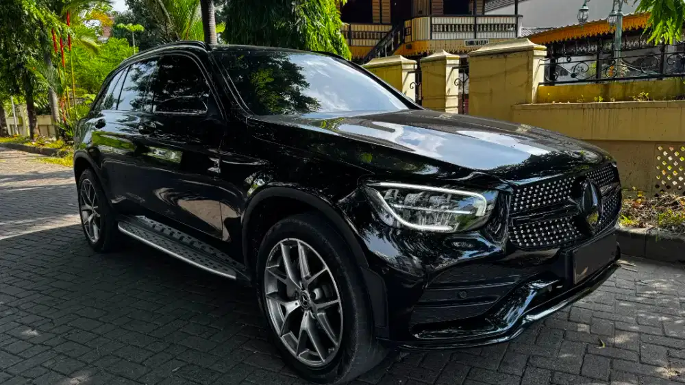 Mercedes Benz GLC200 AMG 2021