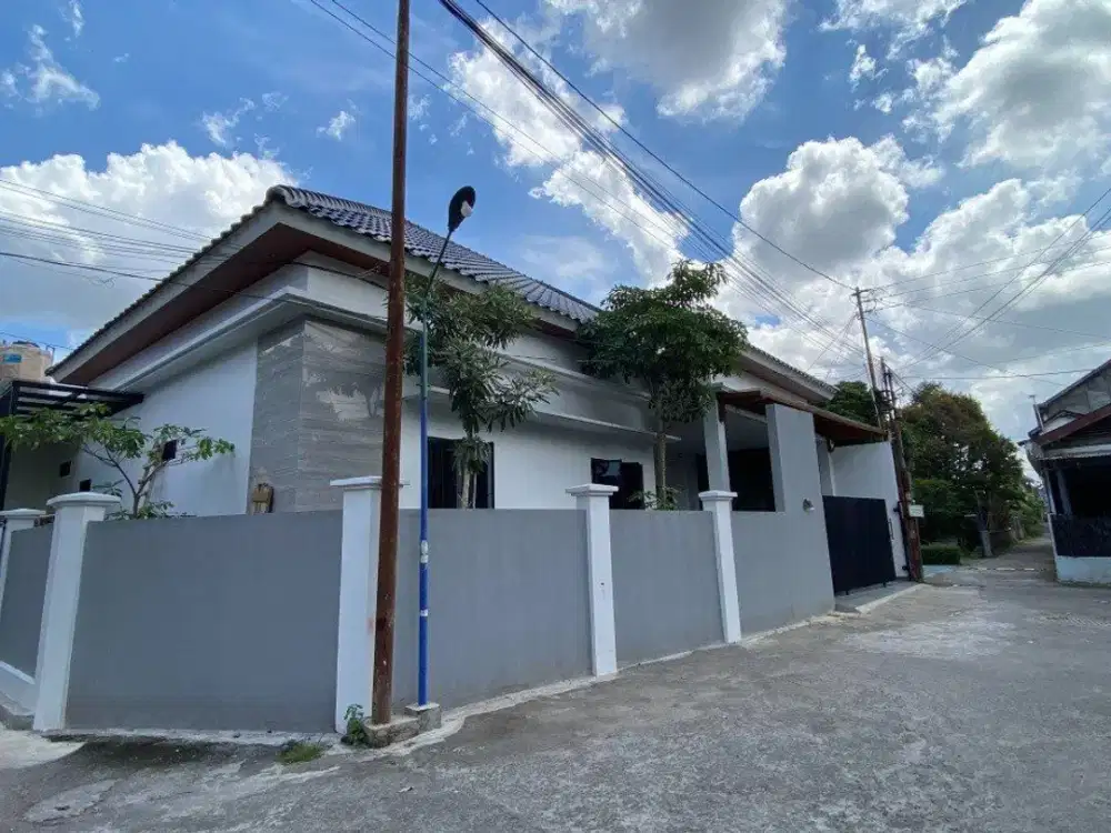 Rumah Mewah Semi Furnished Dekat Malioboro Kasihan Bantul