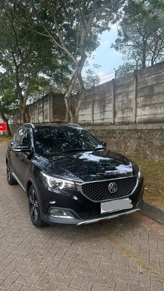 MG ZS Lux AT 2020 Panoramic Sunroof Low Km !!