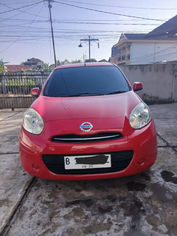 2012 Nissan March Bensin 1.2 L AT