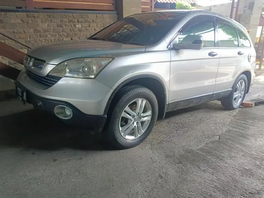 Bismillah numpang jual honda CR-V. Manual 2008.no.E.