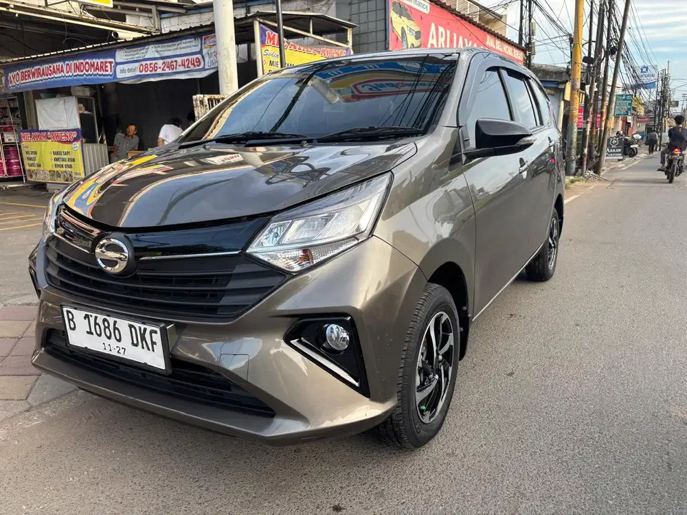 Sigra R Deluxe Manual 2022 Km Antik 18rb