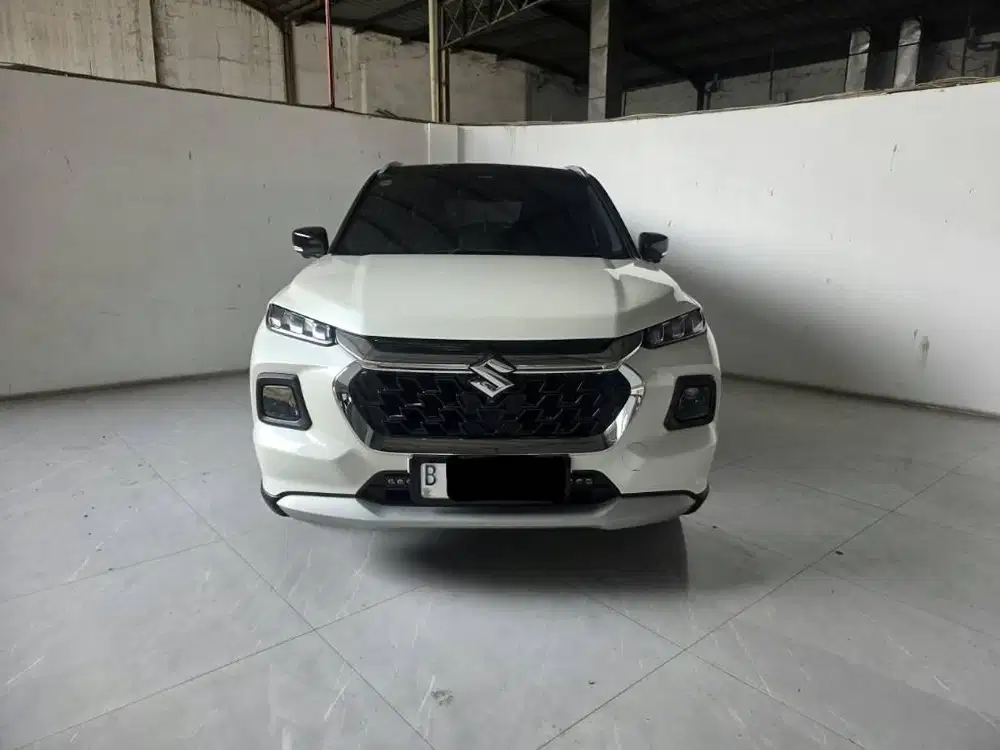 Low km 15rban Suzuki Grand Vitara GX Hybrid  AT 2024/2025 Putih 2 Tone