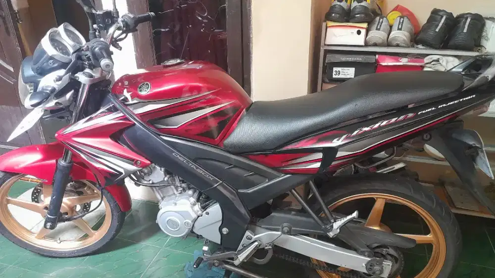 Dijual yamaha vixion thn 2011 Dki pajak baru cengkareng