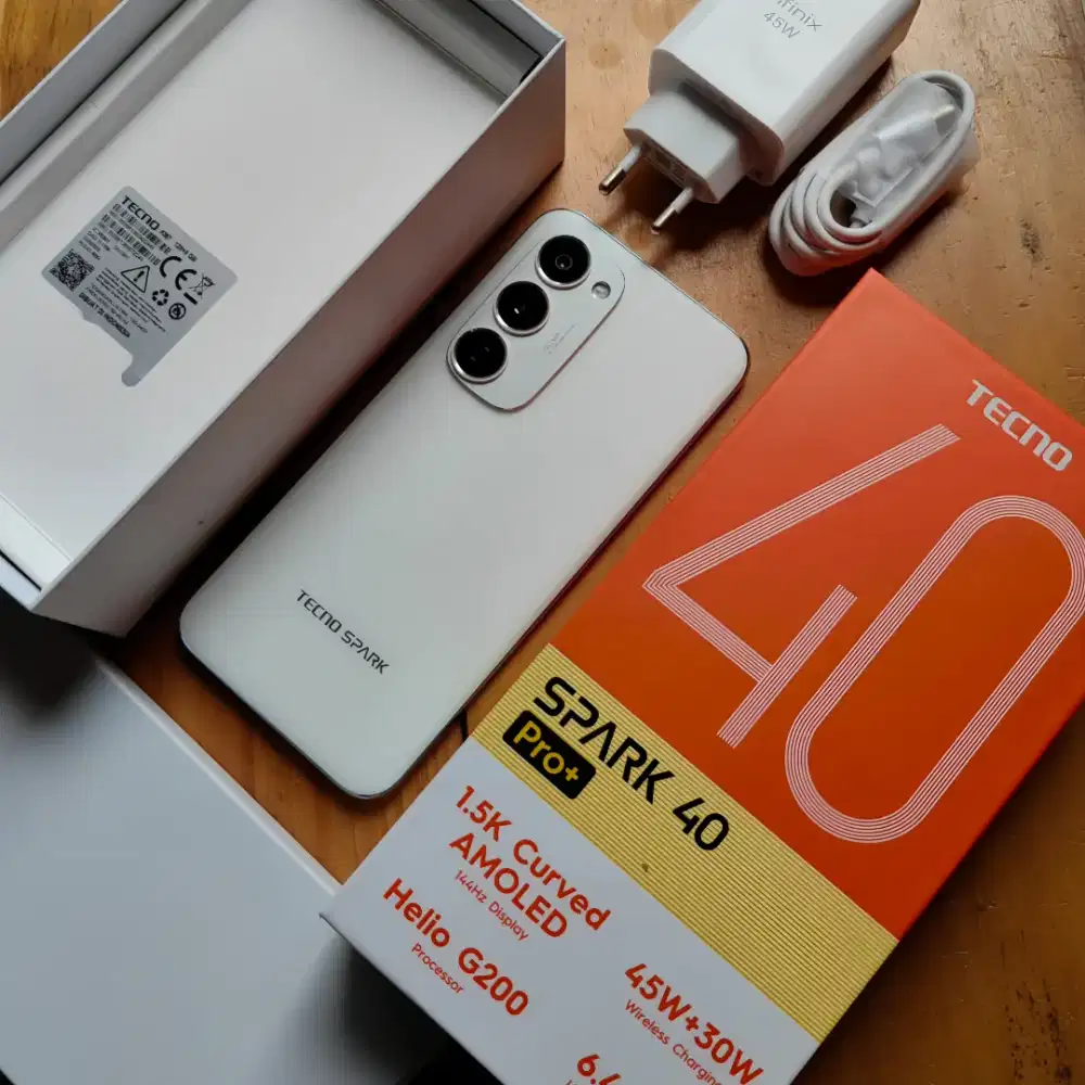Tecno spark 40 pro+ 8/256