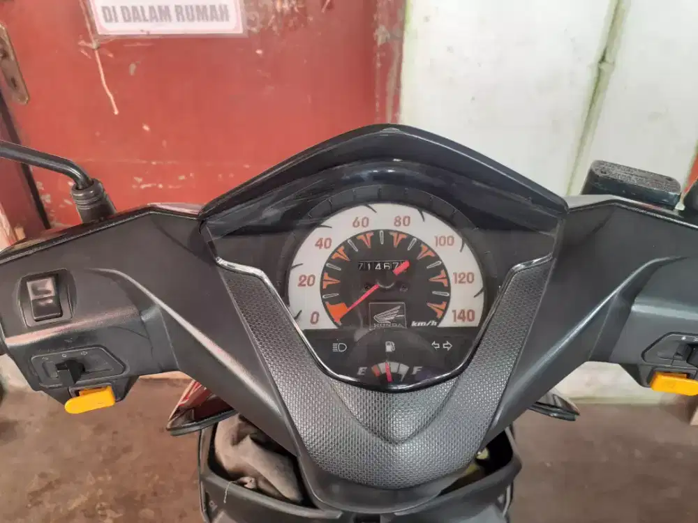 Di jual cepat yamaha mio z 2016
