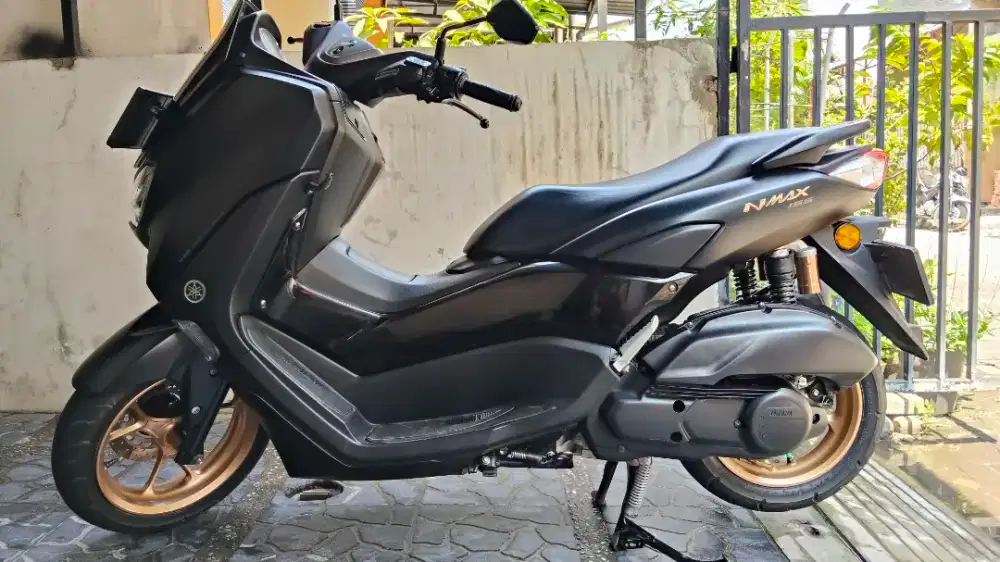 Yamaha Nmax keyles ABS thn 2023
