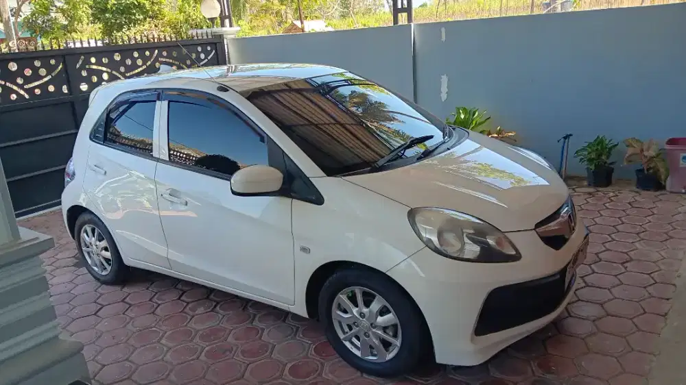 Brio E 1.3 CBU thailand