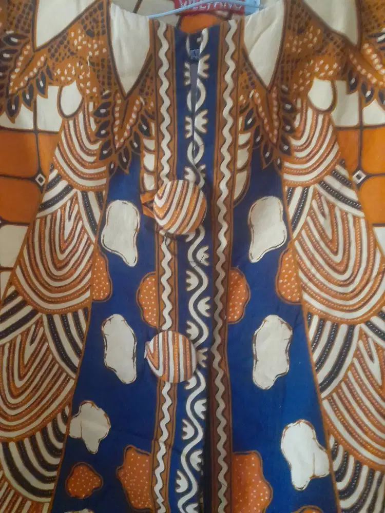 Tunik batik wanita