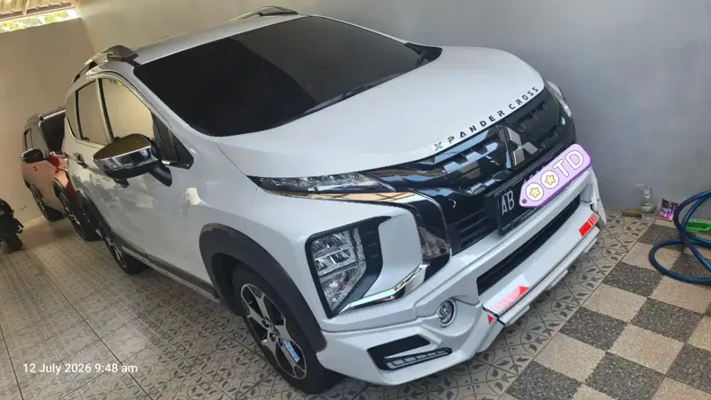 Xpander Cross AT premium package 2022