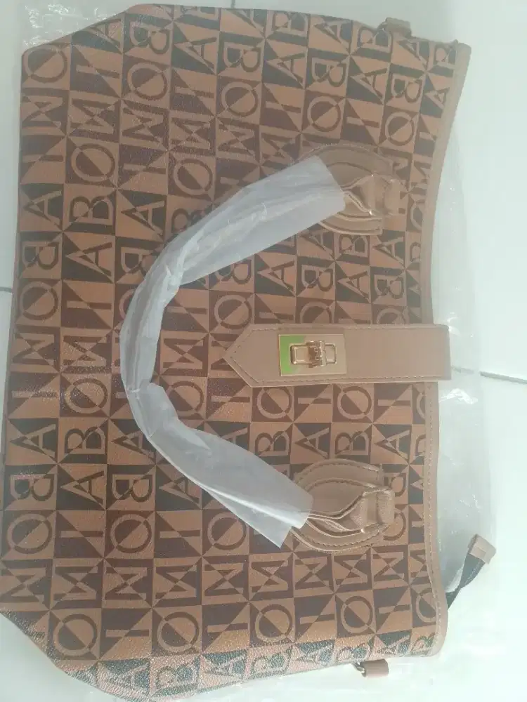 Tas Kekinian Lokal