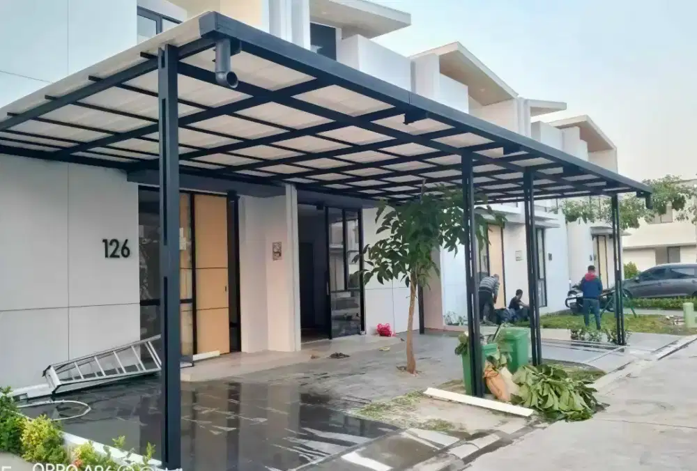 Kanopi baja ringan dan garasi