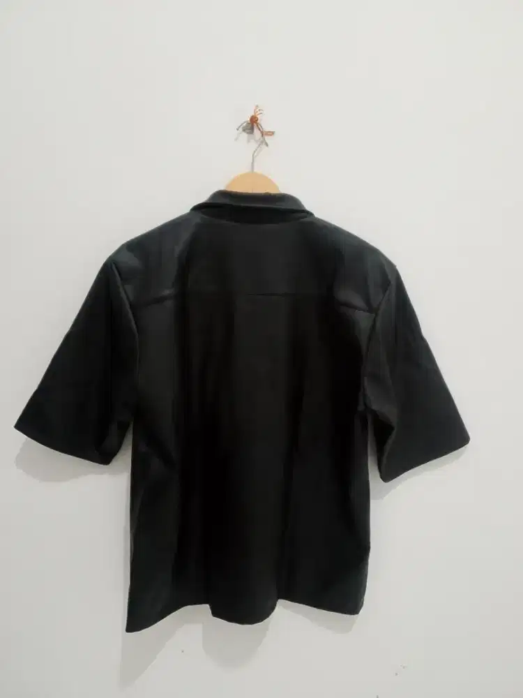 KEMEJA KULIT SIZE L