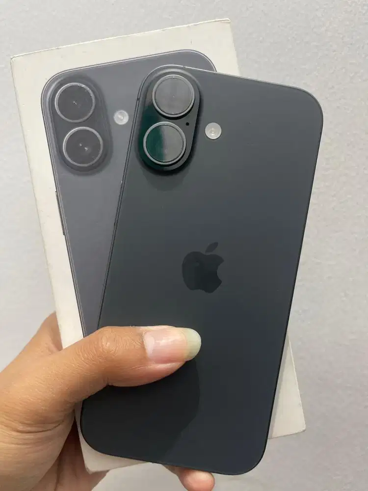 Iphone 17 256gb resmi 2 bulan pakai