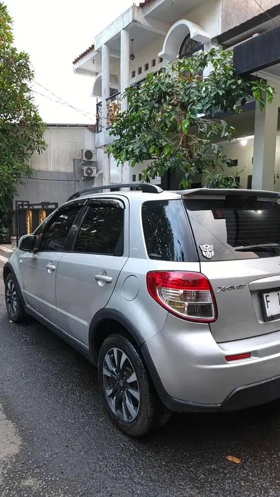 Suzuki SX4 2010 Bensin