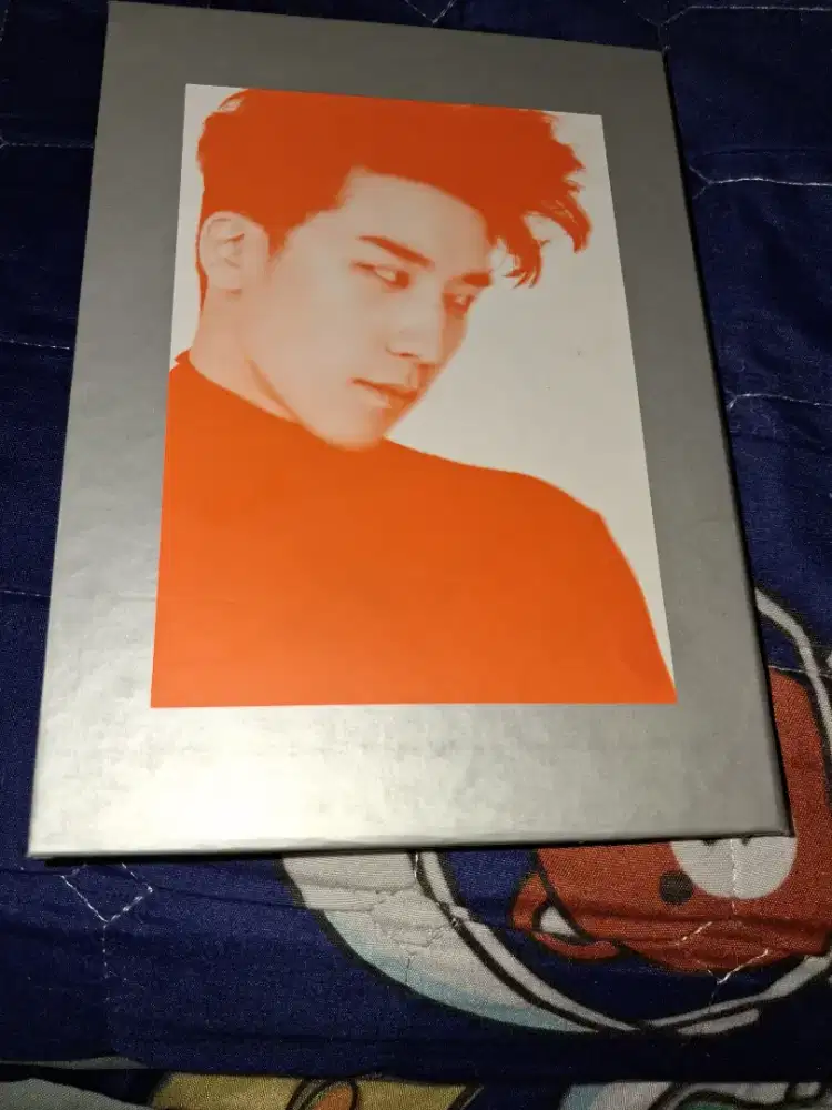Album seungri Bigbang judul lest talk about love