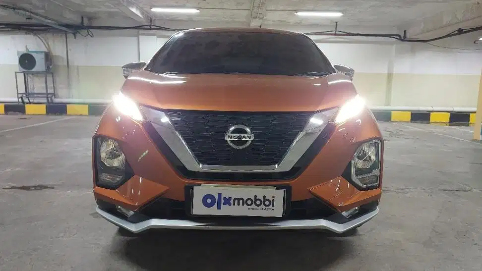 LOW DP Nissan Livina 1.5 VL Bensin-AT 2019 TYR
