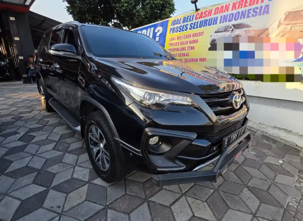FORTUNER VRZ 17 DP 30.