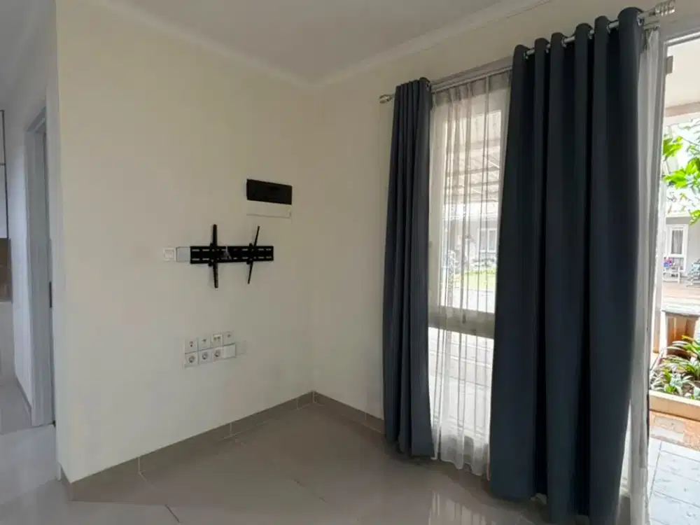 DIjual Rumah di cluster Rossini Gading Serpong cocok untuk invest