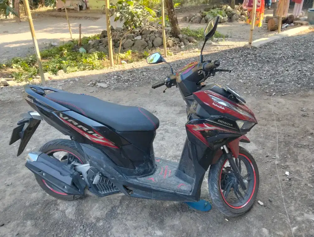 Jual Vario 125 tahun 2024 tangan 1