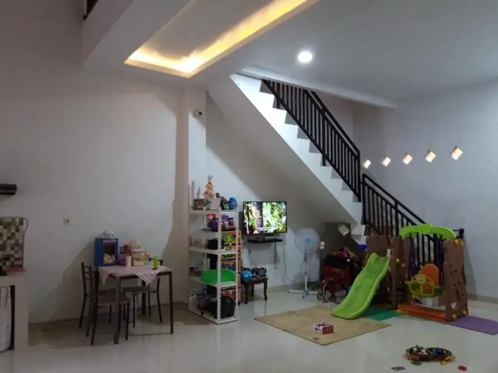 Di Jual Cepat Rumah Bagus 1½ Lantai Di Jakasampurna, Kranji Bekasi Barat