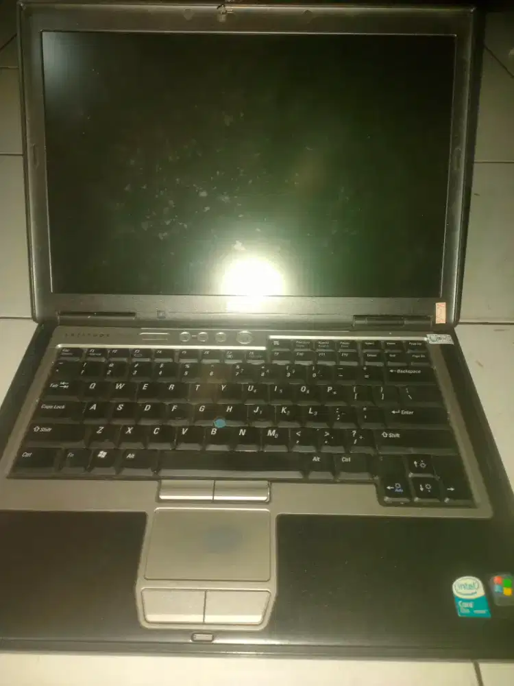 Laptop dell mati