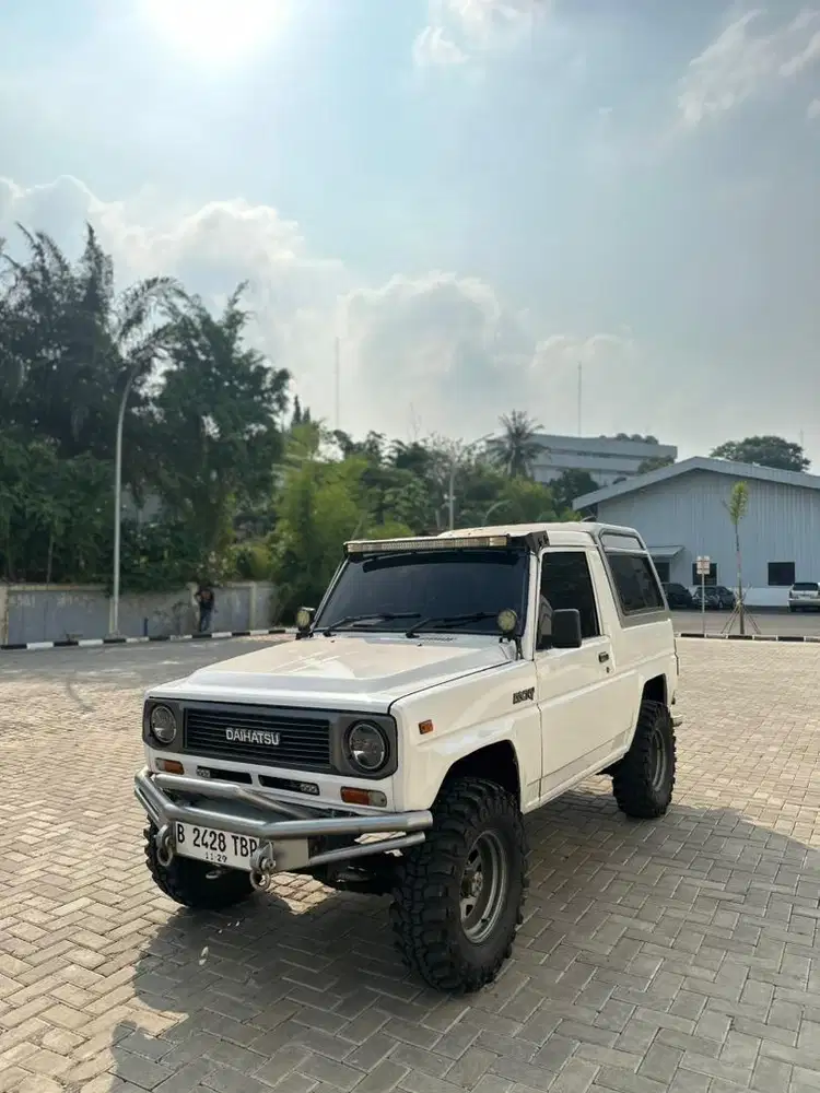 Daihatsu Taft Rocky 1991