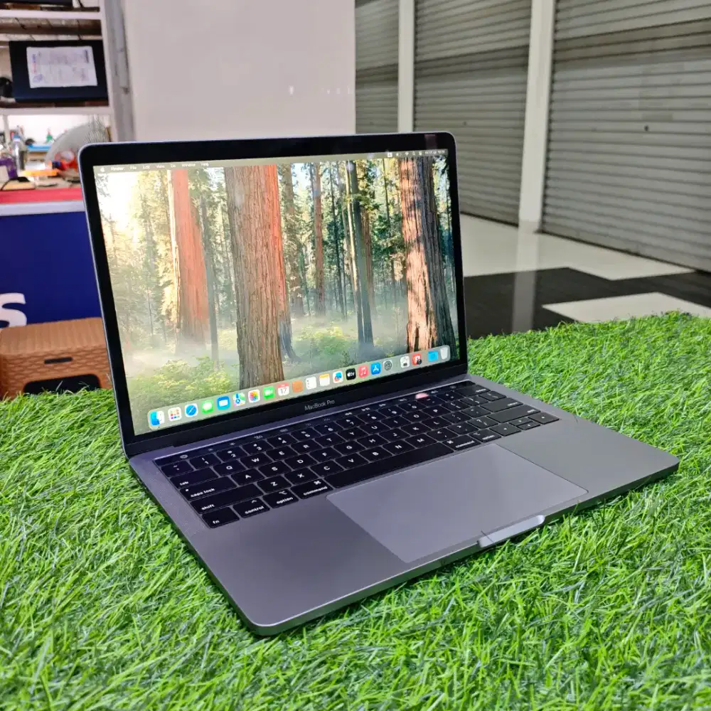 MACBOOK PRO 2019 TB i7 16/512Gb