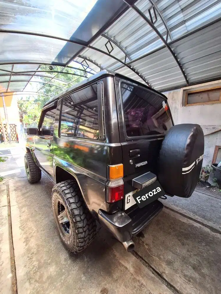 Daihatsu Feroza Tahun 1994 Bensin