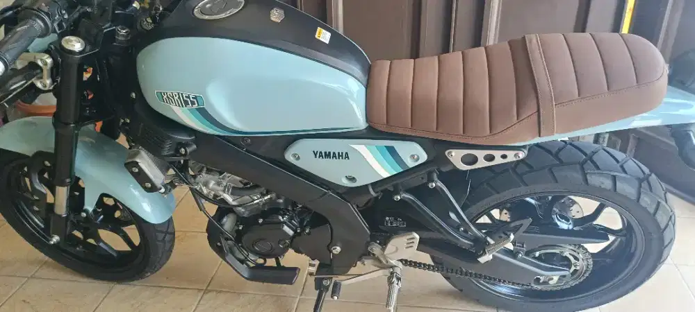 Yamaha XSR 155 Retro Sport Biru Favorit Langka Simpanan