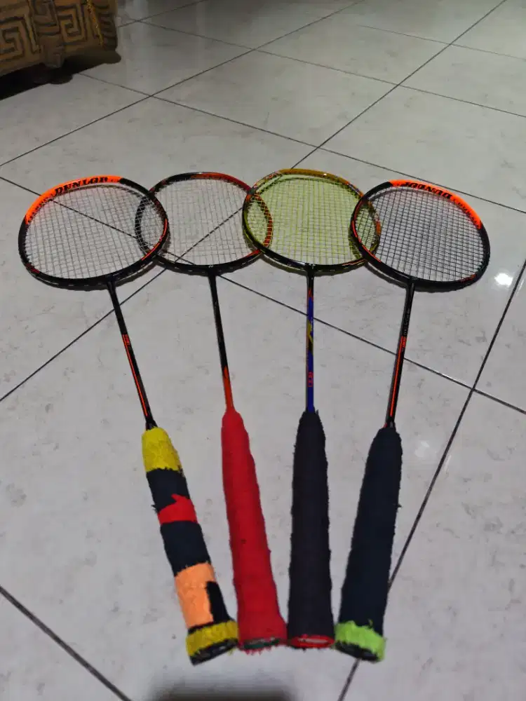 RAKET BADMINTON BERBAGAI MEREK