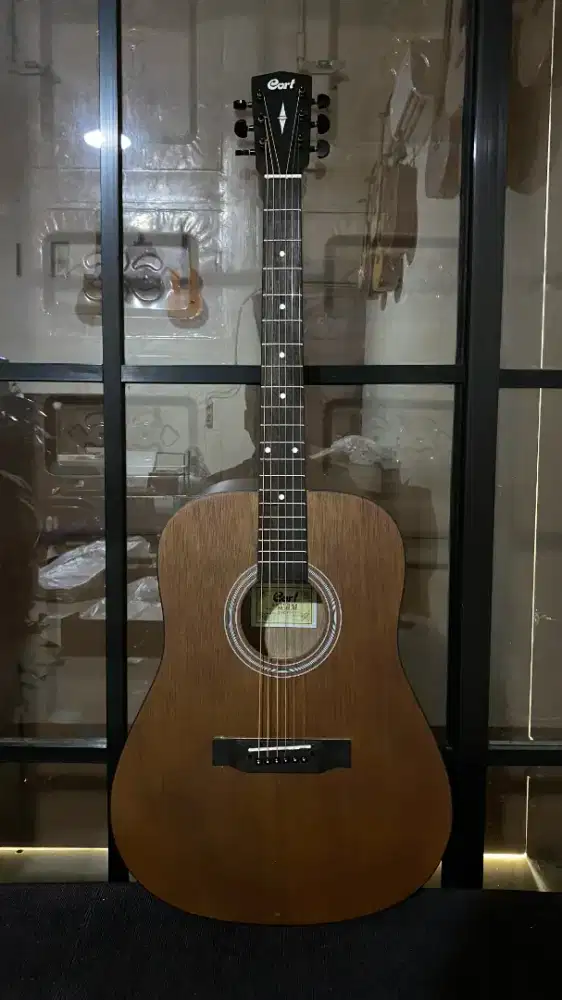 Gitar Jumbo Cort, Yamaha, Cole clark