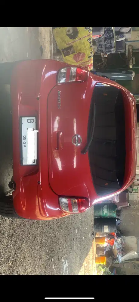 Nissan march xs