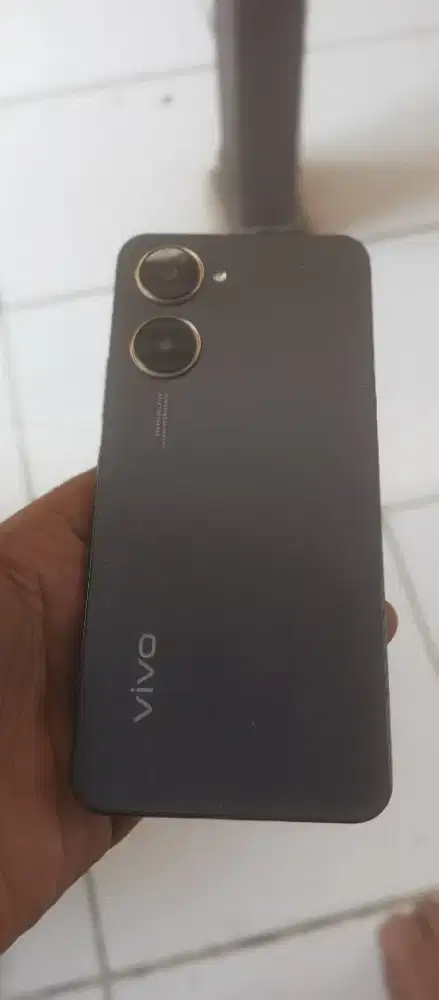 Vivo y03 ram 4+4gb /64gb