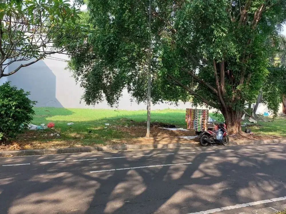 Dijual Cepat Kavling Strategis Boulevard di Puri Kembangan Puri Indah, Jakarta Barat