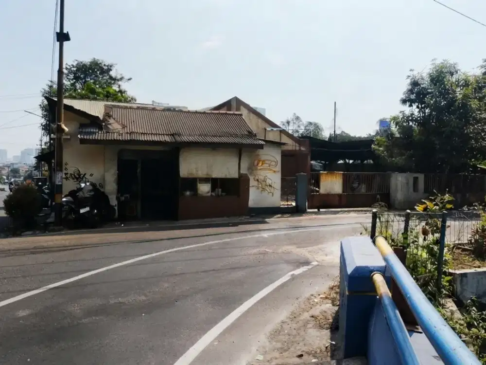 Dijual Rumah Tua Hitung Tanha Ddaan Mogot