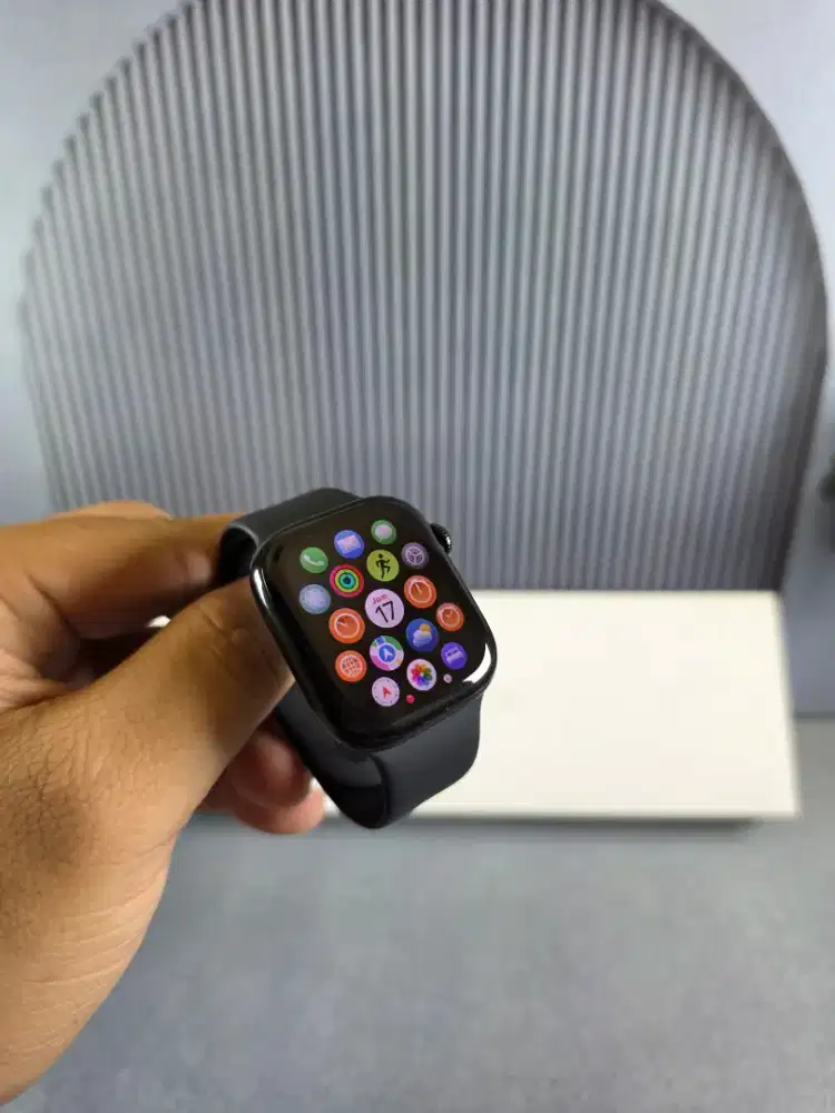 Apple watch series 10 42 mm hitam