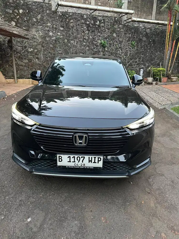Honda HR-V SE 2023 Tangan 1 Full Service Resmi KM 42 Ribu