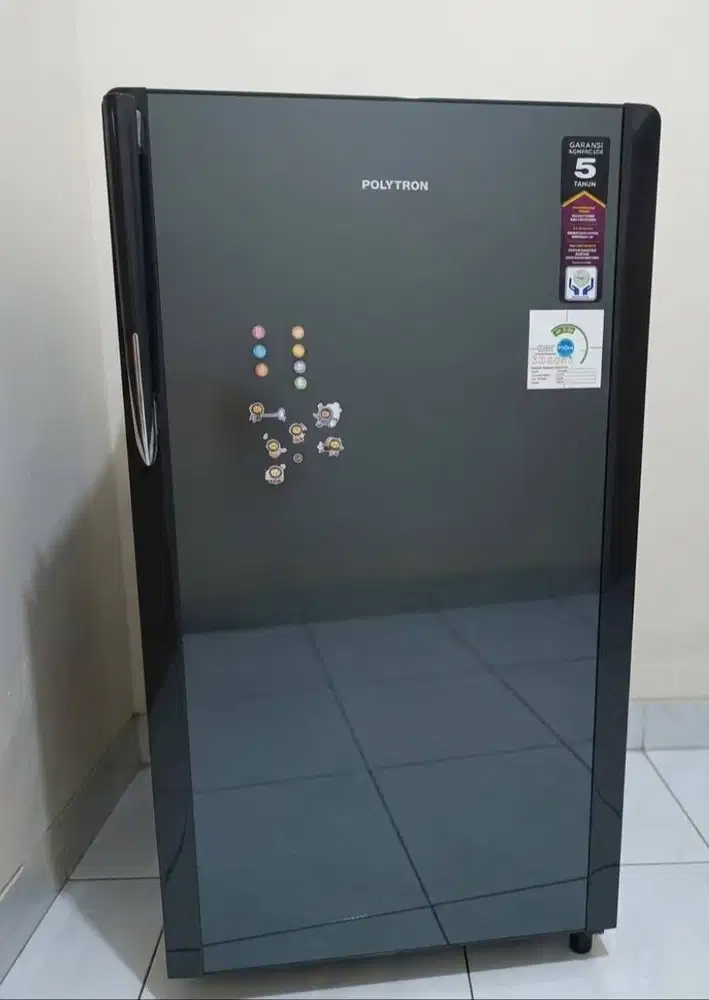 DIJUAL KULKAS POLYTRON