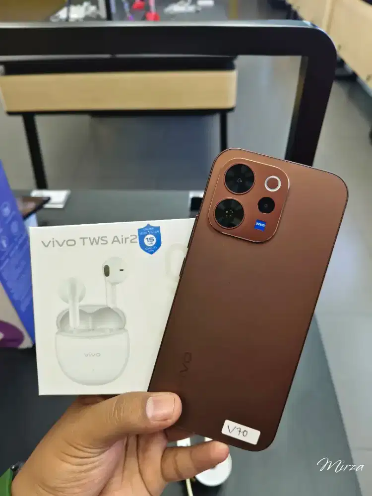 Vivo V70 5G,, free TWS VIVO.. Bisa cicilan syarat KTP ajaa tanpa DP