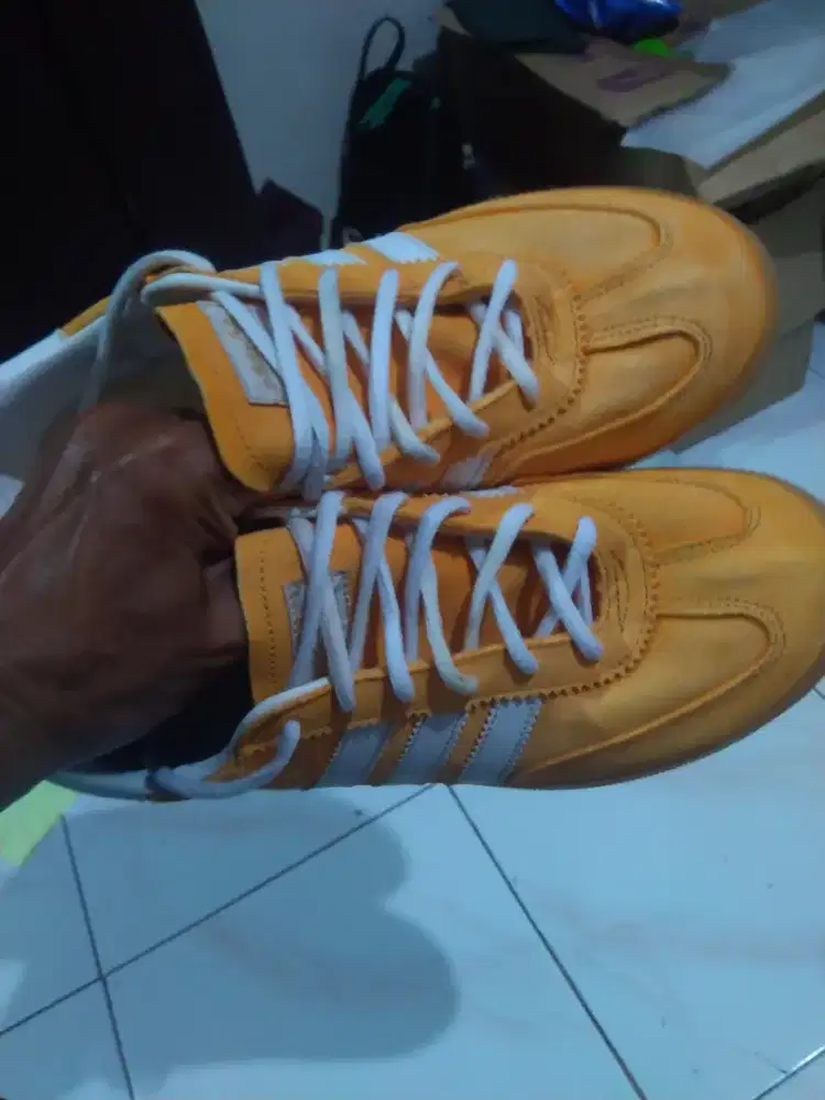 Jual sepatu adidas
