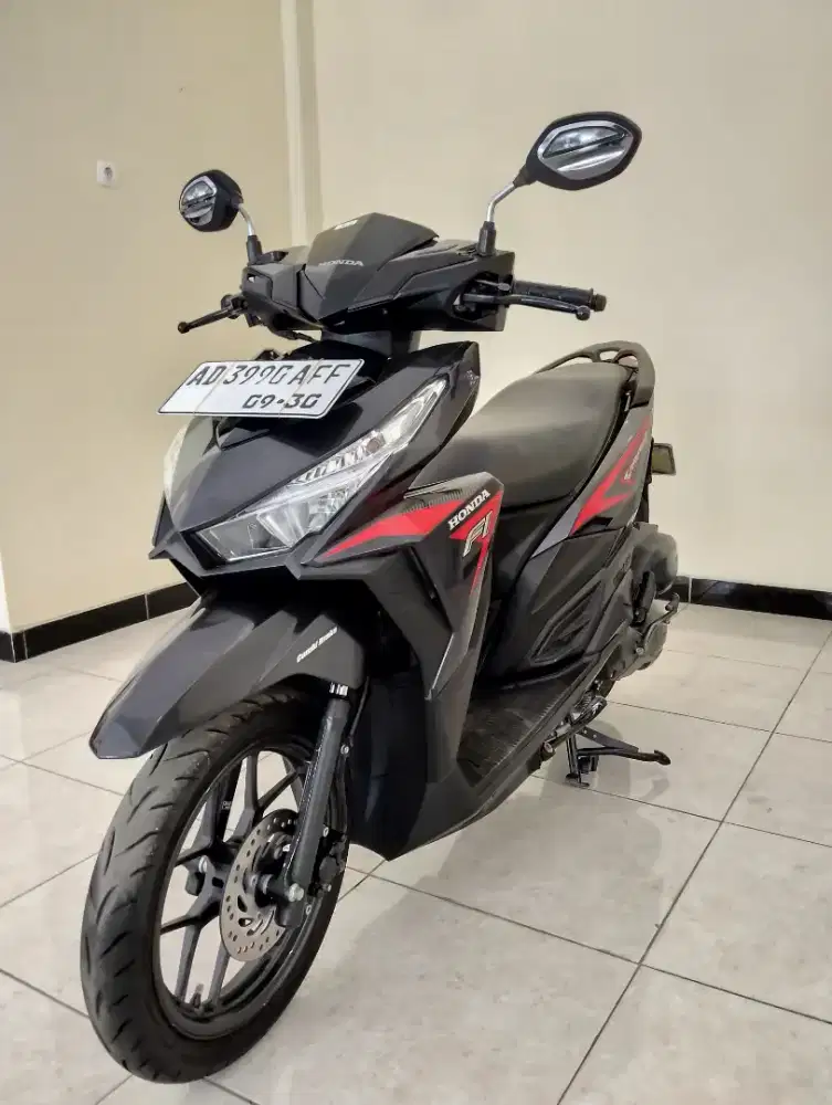 vario 125 led 2015