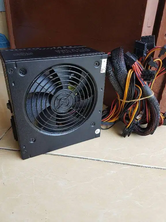PSU Coolermaster MWE 450w 80+ 230v ready 2x8 pin vga