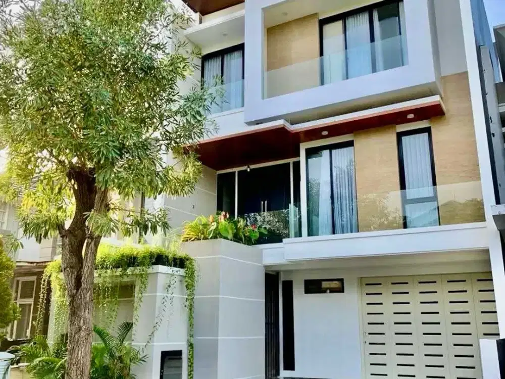 DIJUAL RUMAH PAKUWON INDAH MALL 3KT 3LT FURNISH