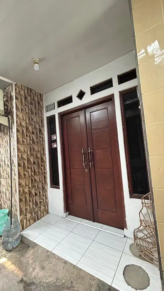 Rumah disewakan semi furnished (bisa nego)