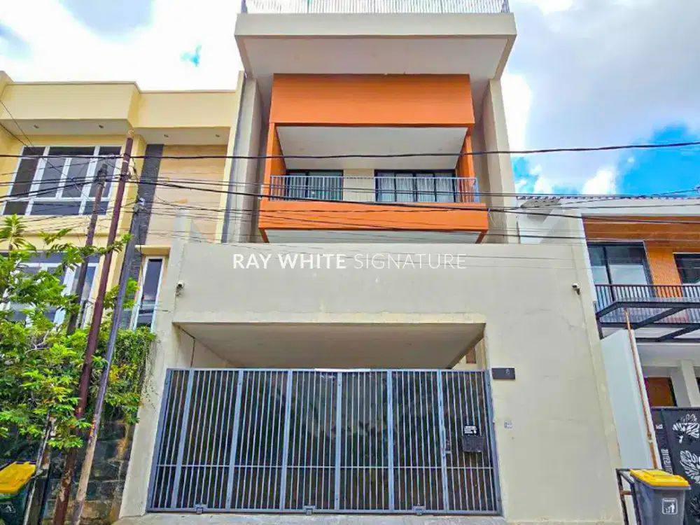 Dijual Rumah DI Pulomas Jakarta Timur, Brand New, By Emporio Architect