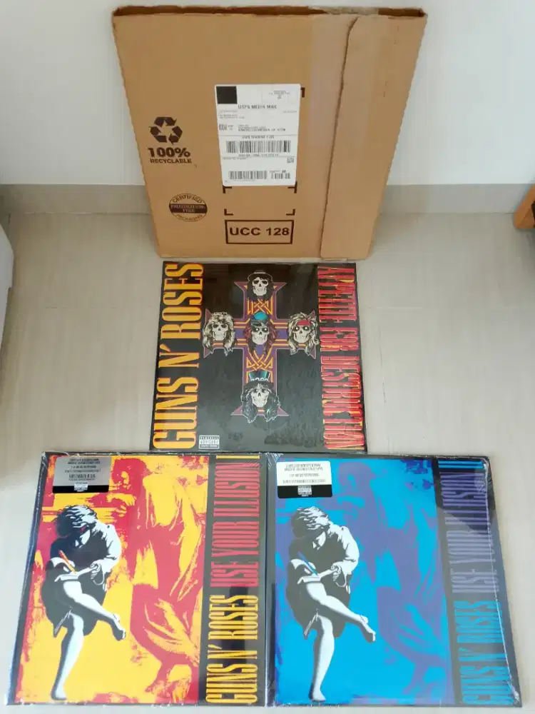 3 sets of Guns and Roses vinyl records collector original USA sealed
